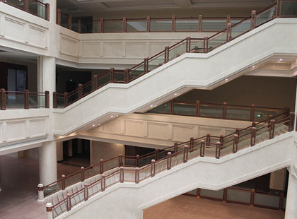 国务院二招 铜扶手